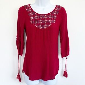 UMGEE Babydoll Blouse With Tassel Sleeves and Embroidered Detail Small